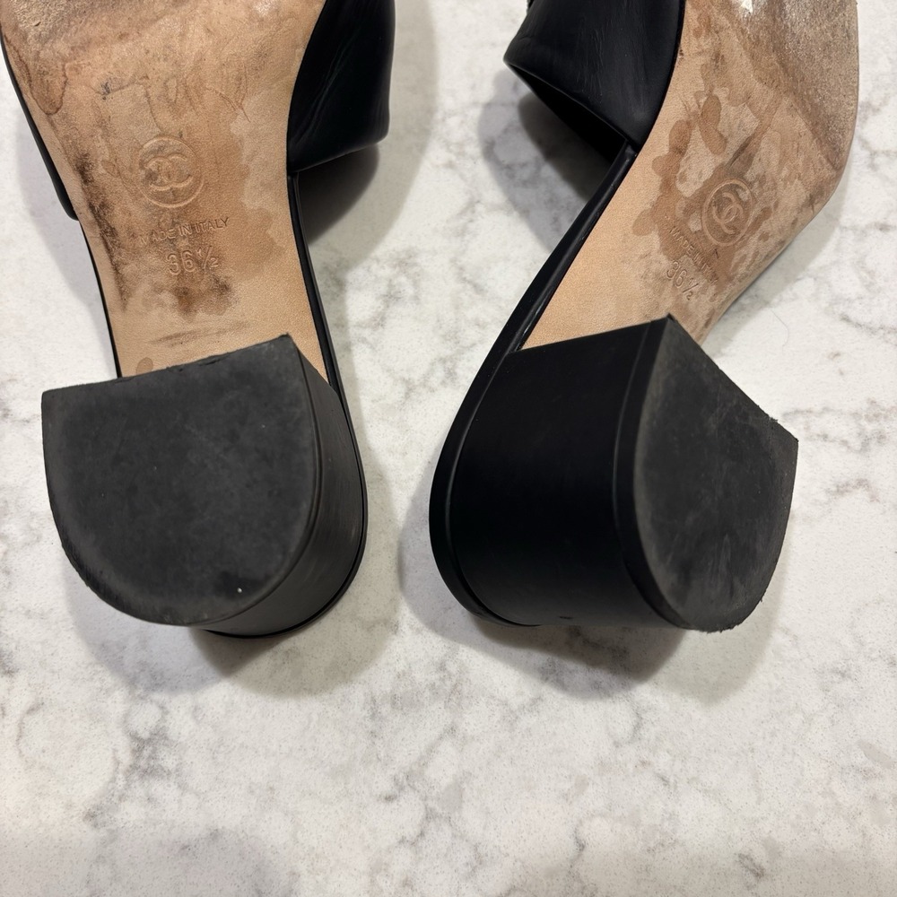 Chanel Black Leather Beaded CC Logo‎ Block Heel Mule Sandals 36.5 Made in Italy - Picture 9 of 16
